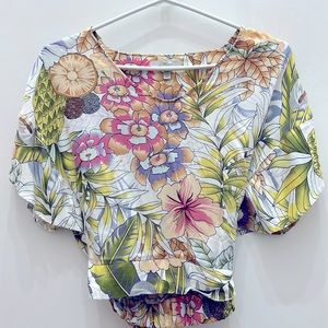 Floral crop top 🌸